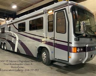 45' Class A - 2000 Monaco Signature Titan Motorcoach 