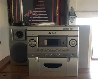 Item #Z29 radio CD player w/ 2 speakers $20