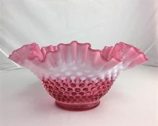 ttps://www.ebay.com/itm/124123455936 KB0007: Fenton Glass Opalescent Pink Bowl