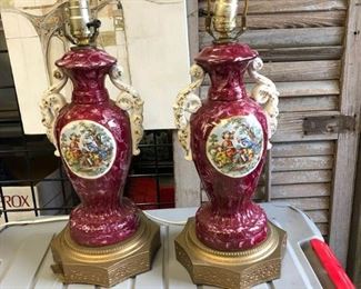 https://www.ebay.com/itm/114161539590 LAN796: Antique Lamp Bases $20