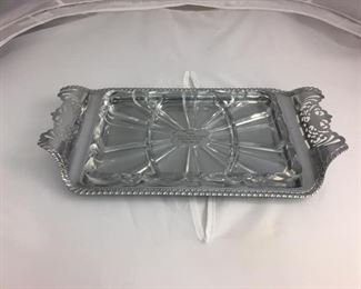 https://www.ebay.com/itm/124128659428 KB0034: Metal and Glass Tray Set $40