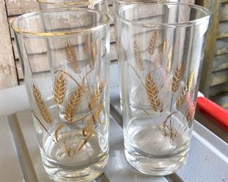 https://www.ebay.com/itm/114158247794 LAN0813 (4) Mid Century Wheat Glasses Local Pickup $10