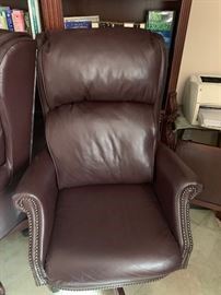 2 leather office chairs - included in office set