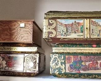 This are priced in different separate photos that shows close ups.