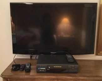 Samsung TV and VHS player Plus Roku https://ctbids.com/#!/description/share/367903