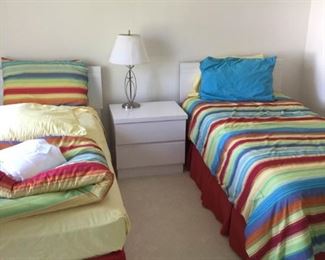 Twin Beds, Table and Lamp - Stripes https://ctbids.com/#!/description/share/367399