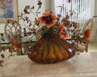 Orange Glass Vase https://ctbids.com/#!/description/share/367345