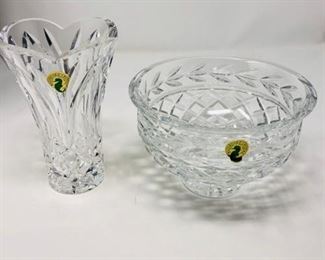 Pair of Waterford Crystal Pieces https://ctbids.com/#!/description/share/368175