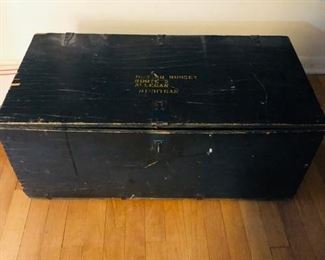 Vintage Foot Locker Chest https://ctbids.com/#!/description/share/368187