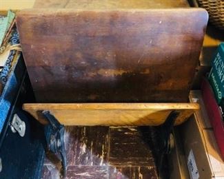  Vintage Child’s School Desk / Bench https://ctbids.com/#!/description/share/368221