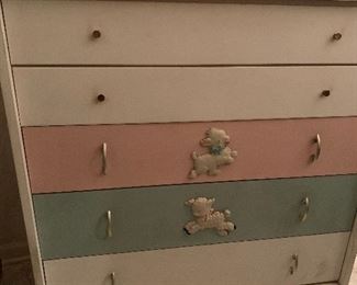 Baby chest. Vintage and needs cleaning or repaint37”wide 17-1/2 deep and 41 “ high 5 drawers-$75.00  nice piece of furniture