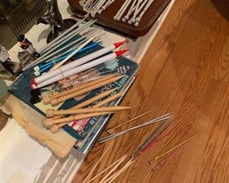 Over 100 pairs of knitting needles$1-5and turbo needles