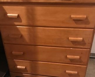 $ 85.00 - Vintage 4-Drawer Dresser