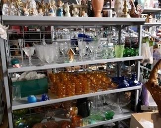 Assorted collectible carnival & colored glass 