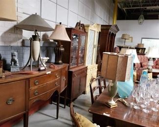 Upscale antique & vintage furniture & accessories