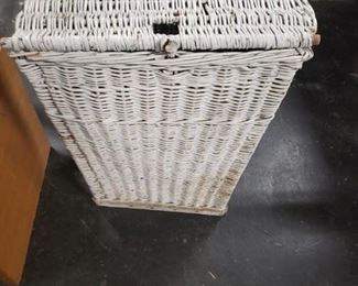 Vintage wicker laundry basket with handles 20"W x 14.5"D x 25"H 