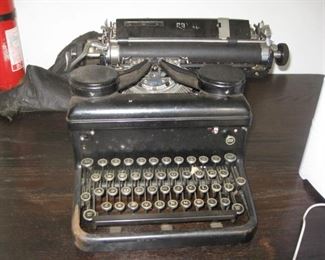 #166-$35- vintage Royal typewriter