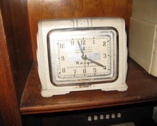#205-$75 Norge nightwatch defroster clock