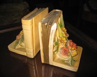 #137-$15. pair of chalk bookends-chip