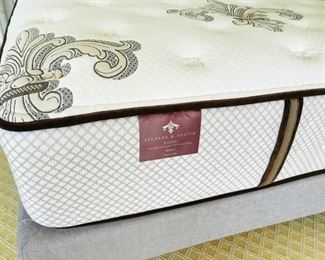 REDUCED 50% OFF Stearns & Foster Kingsize Mattress on Adjustable Vibrating Twin bedframe $2250