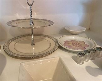 Tiered Desert Tracy $20