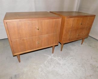Pair Mid-Century Nightstands