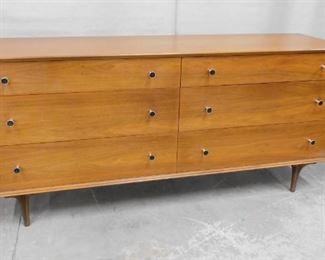 MCM 6-Drawer Dresser