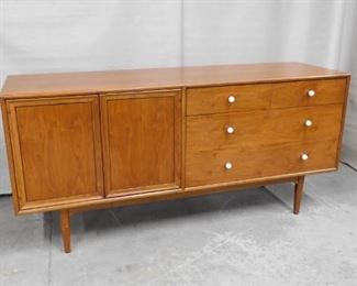Drexel Declaration by Kipp Stewart 10-drawer Dresser