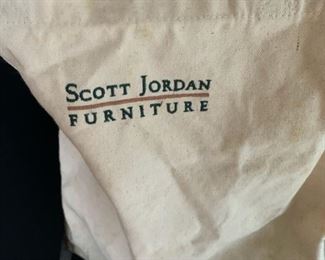 MASTER BEDROOM FURNITURE IS SCOTT JORDAN FURNITURE SHOWROOM NYC