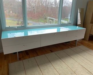 AMAZING STATEMENT PIECE THAT WILL FIT TODAYS TRANSITIONAL DECOR. QUALITY CUSTOM PIECES.