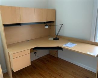 MODULAR BESTAR DESK SET MADE IN CANADA
