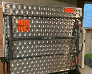 KETTLER PING PONG TABLE WITH ALL TGE ACCESSORIES. NEARLY NEW CONDITION. $350