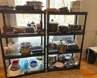ASSORTED COOKWARE AND BAKING ITEMS