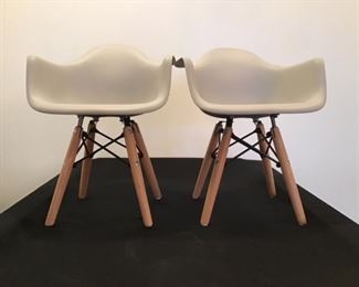 Eases Style Eiffel Tower Childs Chairs