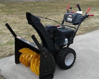 004 Craftsman Professional Snow Blower  Like New
