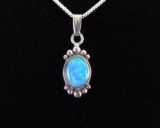 .925 Sterling Silver Inlayed Opal Pendant Necklace