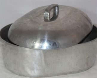 Vintage Wagner Ware Magnalite Aluminum Roaster