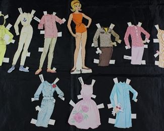 Vintage Paper Dolls Made in USA with Clothes: "Tammy"