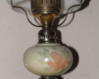 Cute oil lamp style vintage electric lamp. It measures 20 inches tall. $20.00