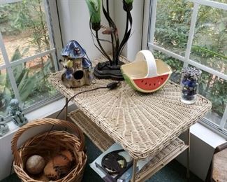 Wicker table with accessoires. Table $35.00