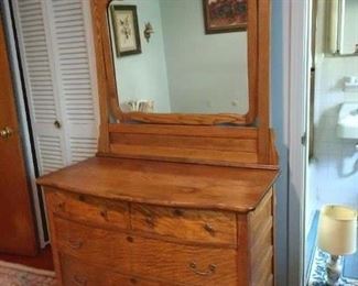 Vintage antique dresser $125.00