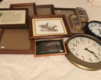 Bedroom Lot #5 Frames & clocks (8) $8.00