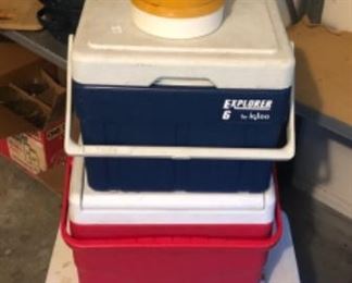 Garage Lot #63 Coolers & Thermos $20.00