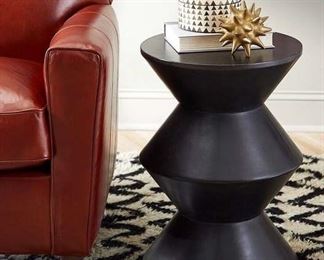 Wade Logan Bridgnorth End Table In Black