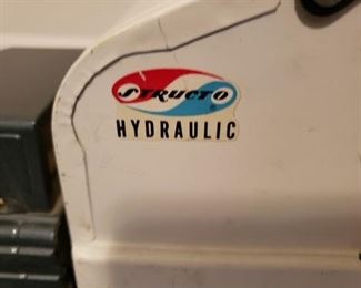 Structo Hydrolic Metal Truck