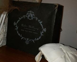 Vintage Hats - Vintage Hats -