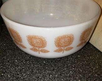 Vintage Mid-Century Bowl - $20