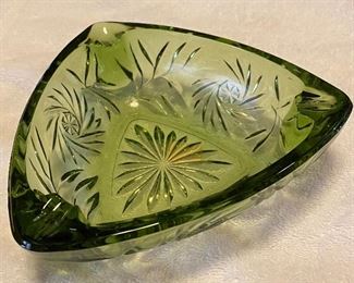 Vintage Mid Century Triangle Ashtray Green Prescut 1960's $12
