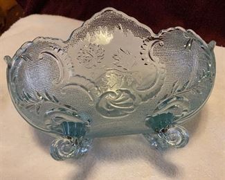 Vintage Indiana Glass Ice Blue Four Footed Fruit Bowl $18