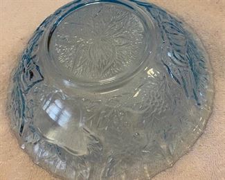 Vintage Indiana Glass Ice Blue Bowl $10